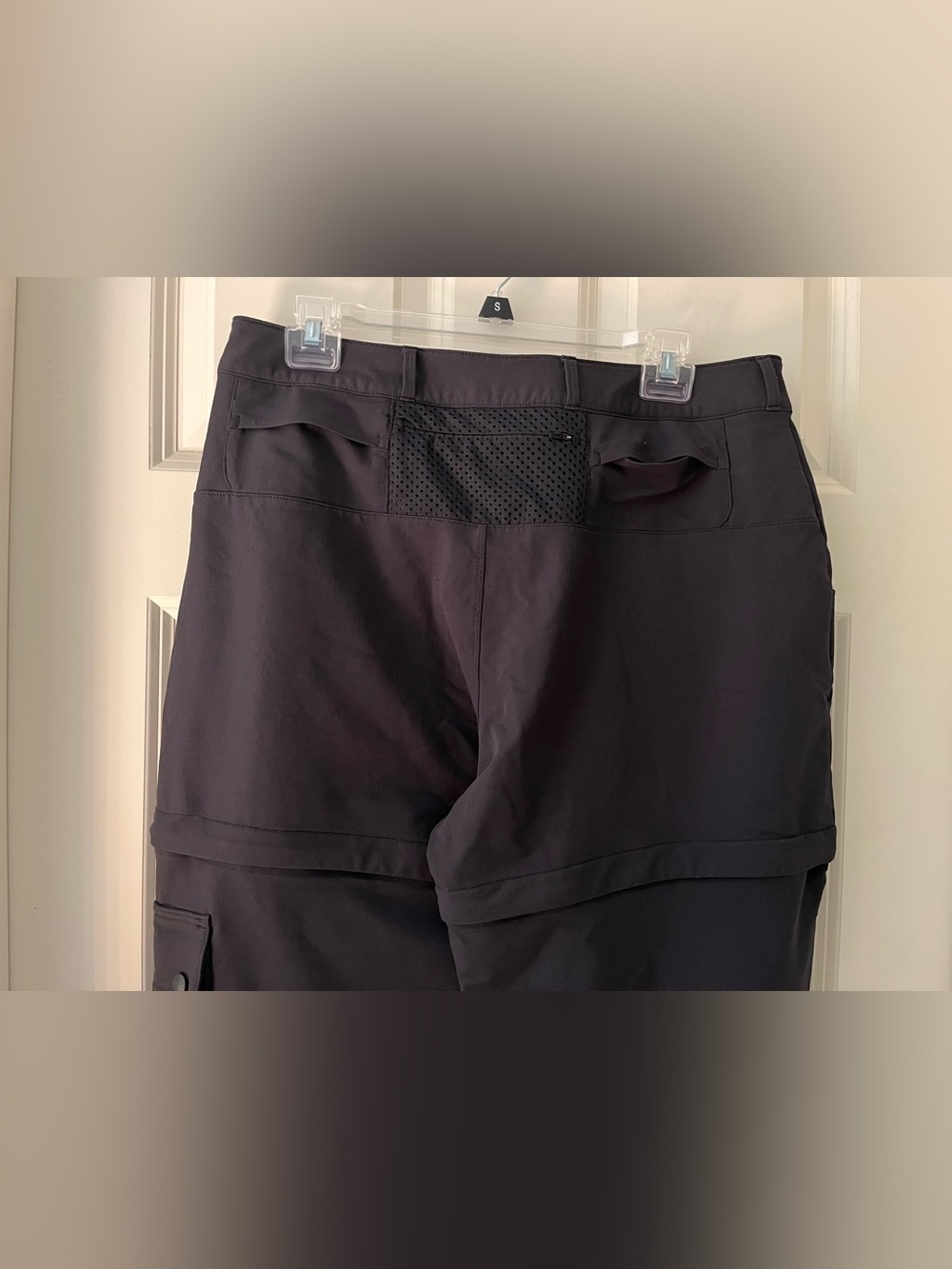 Women’s Outdoor Voices Black RecTrek Zip-Off Pants 3-way convertible shorts L - Picture 7 of 7